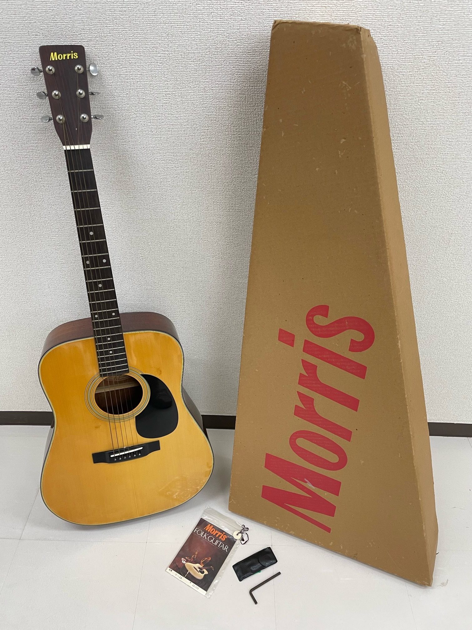 Morris モーリス アコースティックギター W-18 弦楽器 元箱付 | 鑑定買取 家宝