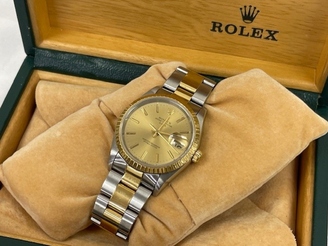 ROLEX ロレックス オイスターパーペチュアルデイト Ref.15233 | 鑑定買取 家宝